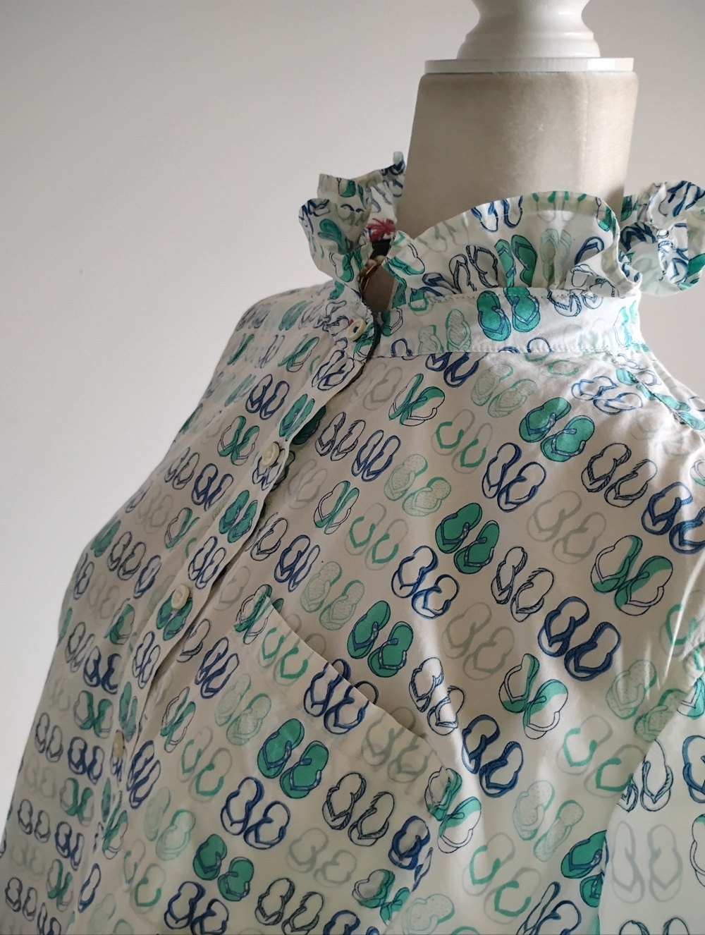 Talbots Upcycled Re-Worked Ruffle Shirt Sandal Flip Flop Beach Size 1X Petite - Picture 9 of 12